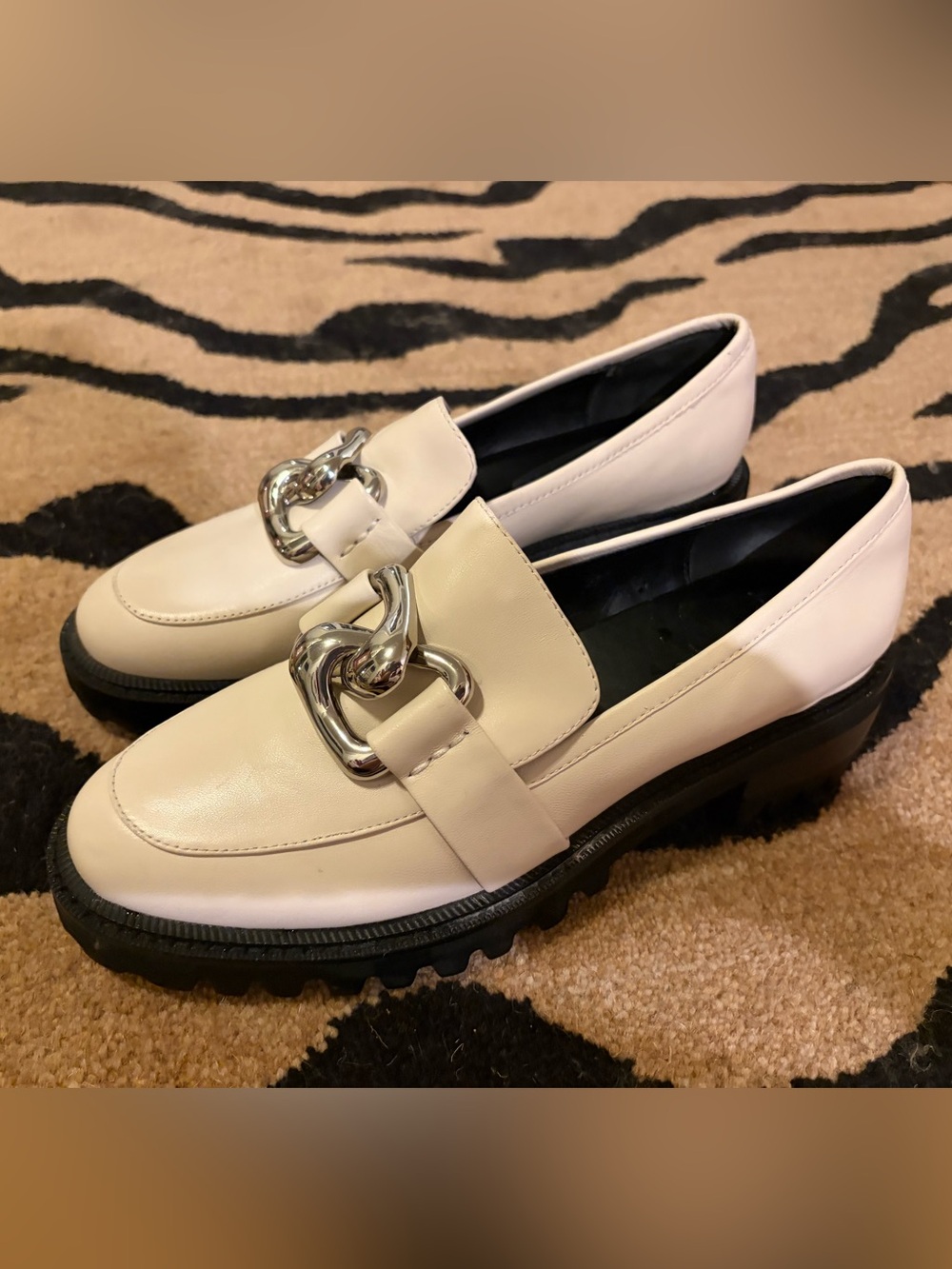 Aerosoles Lilia Cream Leather Chunky Lug Sole Loafer